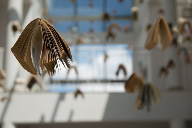 hanging books #imaginED